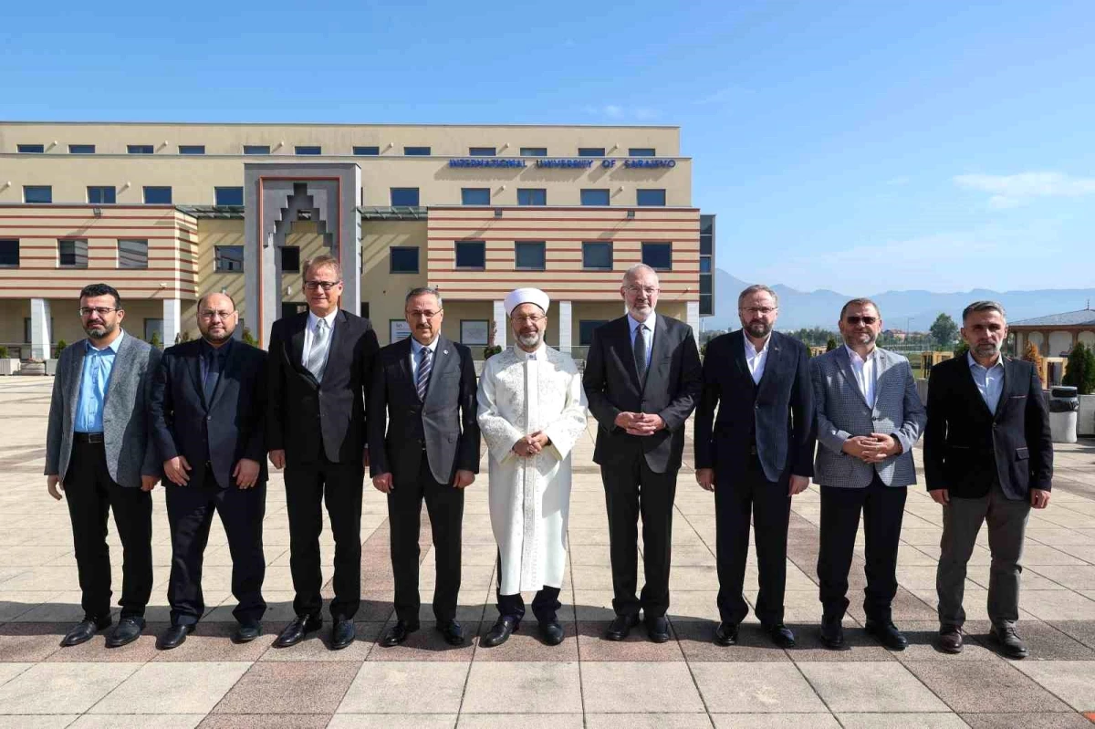 Diyanet İşleri Başkanı Ali Erbaş, Uluslararası Saraybosna Üniversitesini ziyaret etti