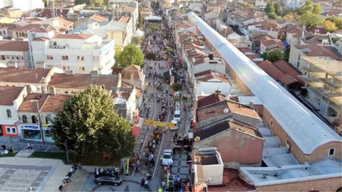 Edirne\'de Uluslararası Bando ve Ciğer Festivali Renkli Görüntülere Sahne Oldu
