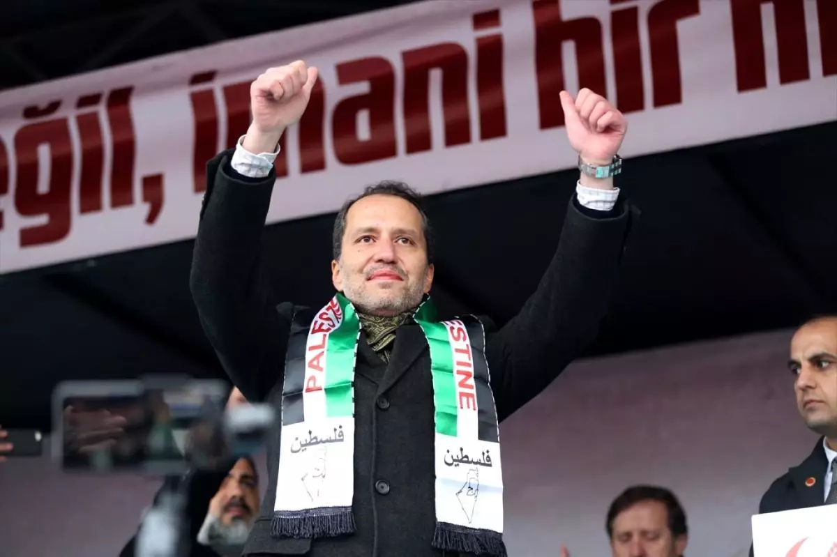 Fatih Erbakan: İslam ülkeleri, Filistin\'e destek için kararlı ve cesur olmalı