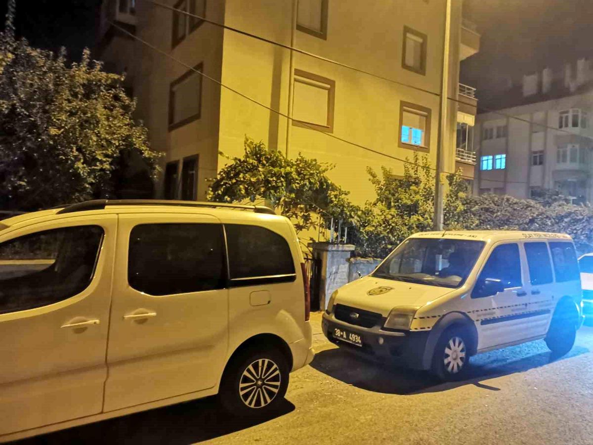 Kayseri\'de Tabanca ile İntihara Teşebbüs Edildi