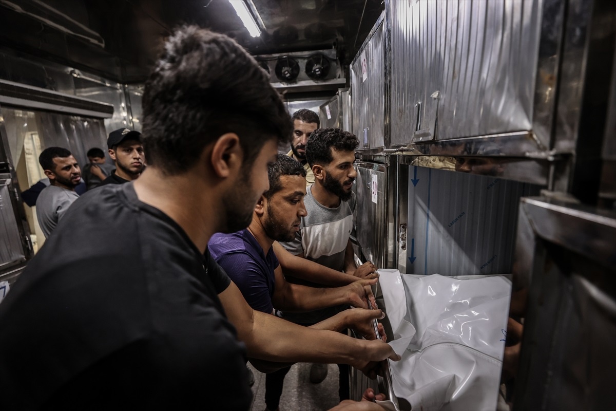 İsrail\'in Gazze saldırılarında ölü sayısı 370\'e yükseldi