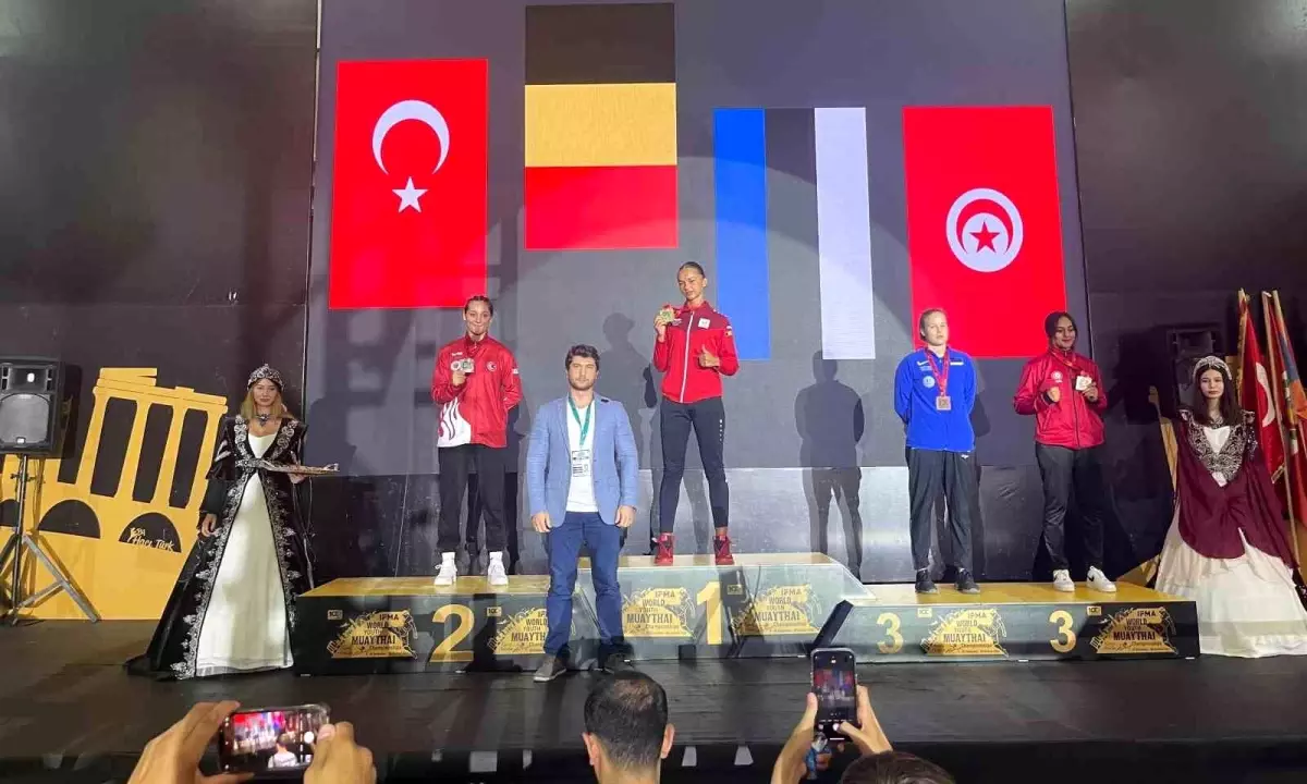 Manisalı Sporcular 2023 IFMA Gençler Dünya Muaythai Şampiyonası\'nda Rekor Kırdı