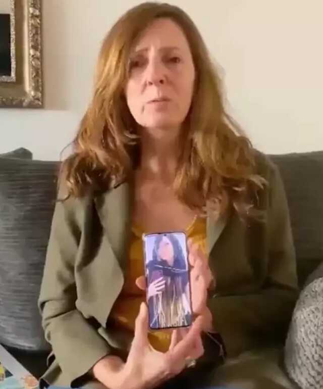 Alman Anne, Hamas'a ait bir kamyonetin arkasında yarı çıplak görüntülenen kızı için yardım çağrısı yaptı