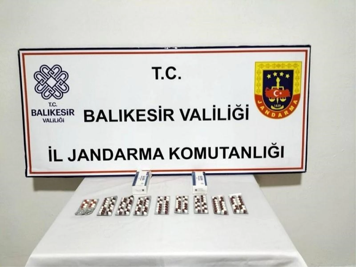 Balıkesir\'de Uyuşturucu Operasyonu: 120 Hap Ele Geçirildi