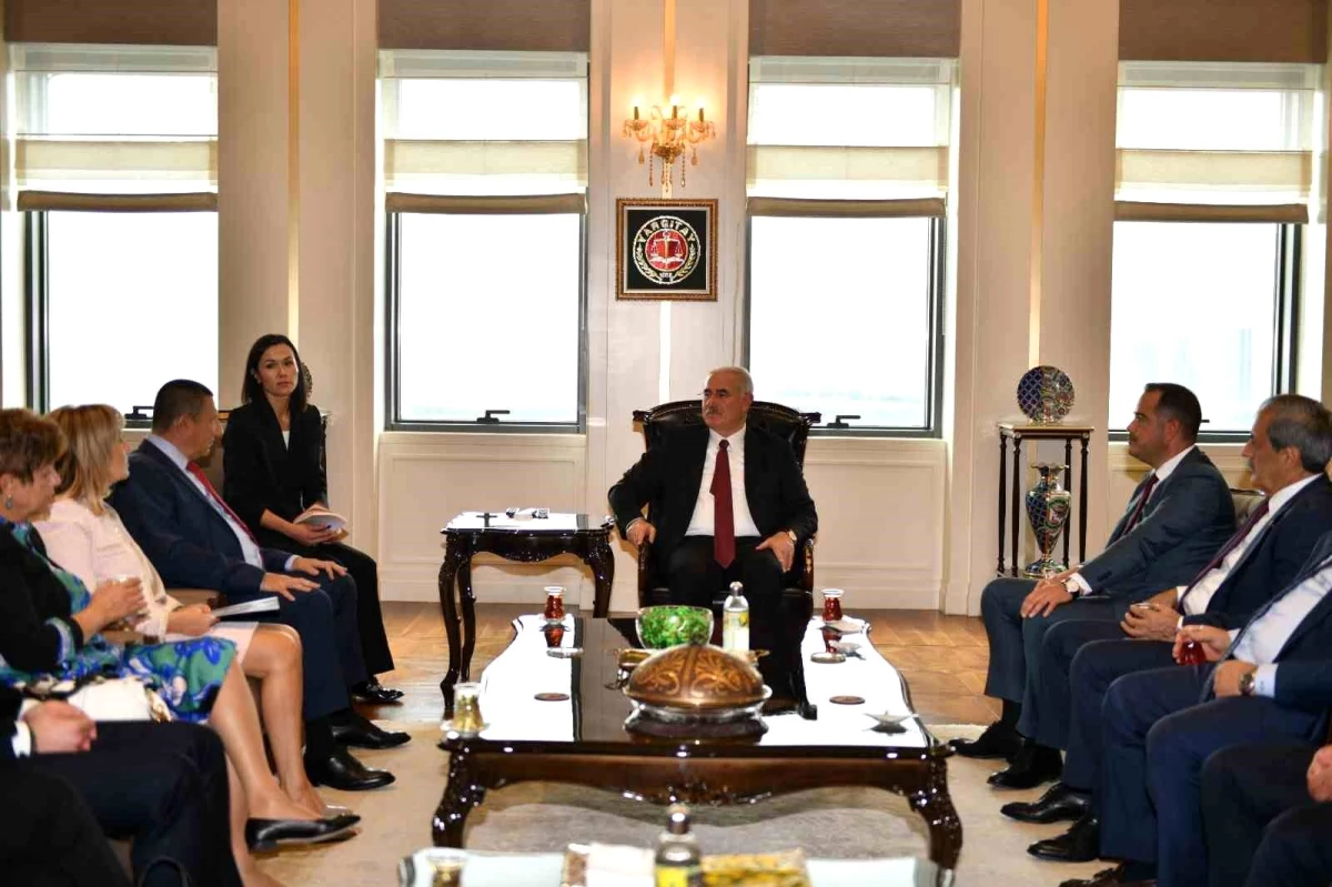Yargıtay Başkanı Mehmet Akarca, Bulgaristan İçişleri Bakanı ve Başsavcıvekili ile görüştü
