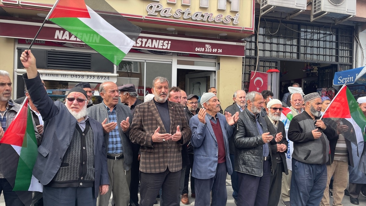 Bayburt\'ta Filistin\'e Destek Gösterisi Düzenlendi