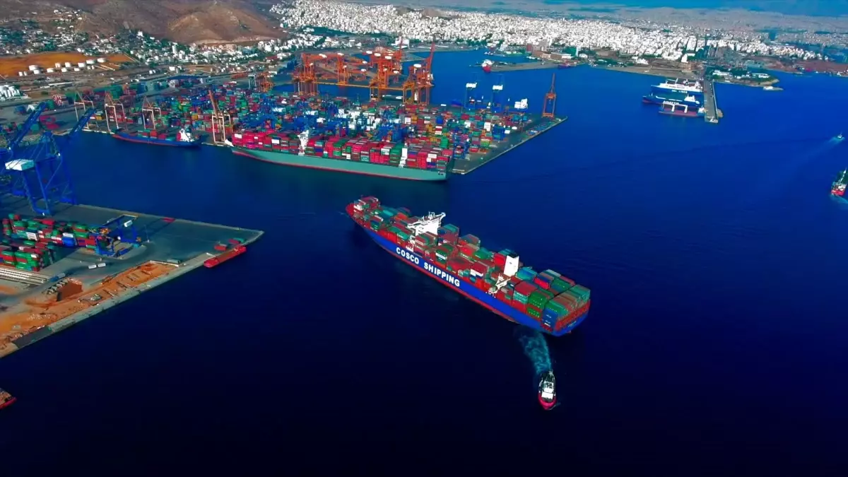 COSCO Shipping Virgo, Hamburg Limanı\'na döndü