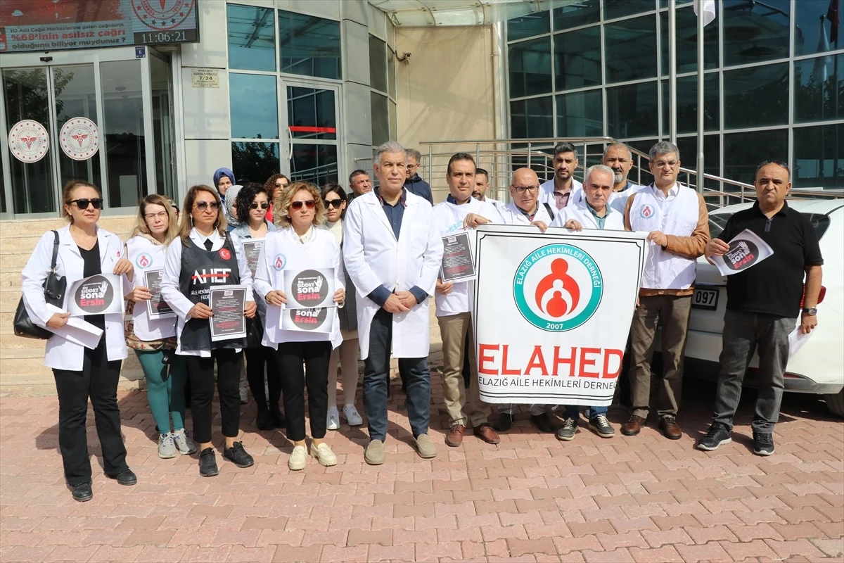 Elazığ\'da Aile Hekimleri Şiddete Tepki Gösterdi