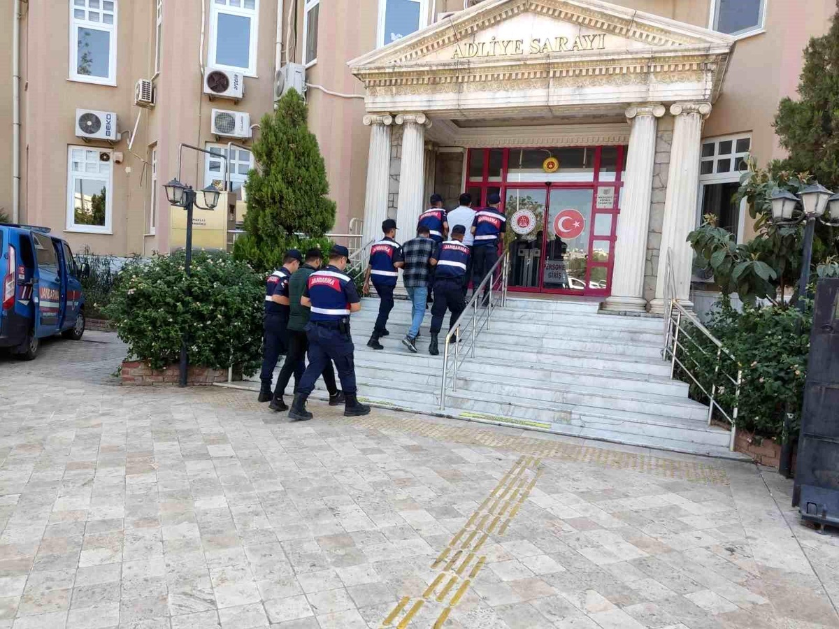 Didim\'de göçmen kaçakçılığı operasyonu: 35 düzensiz göçmen yakalandı, 3 organizatör tutuklandı