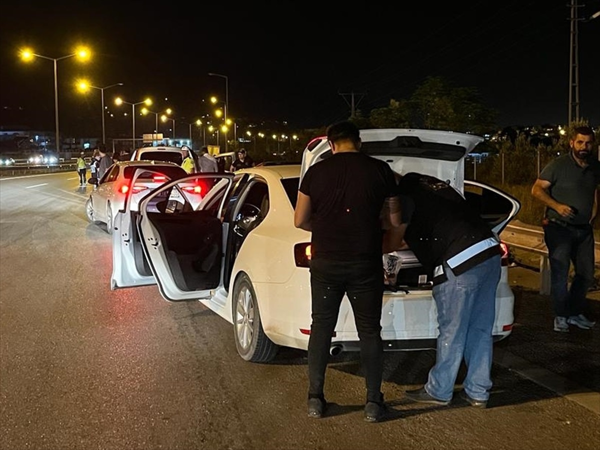 İskenderun\'da 28 ayrı bölgede asayiş uygulamaları yapıldı