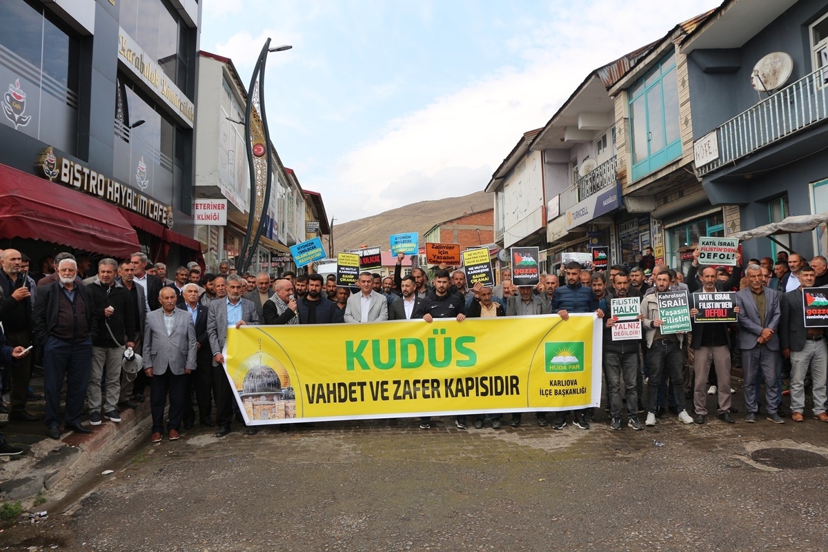 Karlıova\'da Filistinlilere Destek Açıklaması Yapıldı