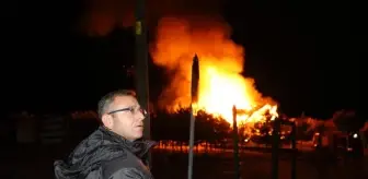 Kars'ın Arpaçay ilçesindeki Kütük Ev'de yangın tekrar başladı