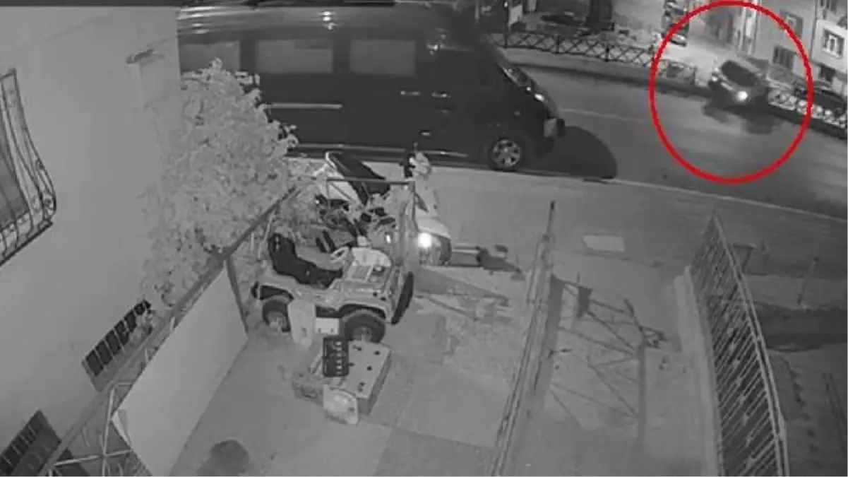 Ehliyetsiz ve alkollü sürücünün kullandığı otomobil su kanalına uçtu