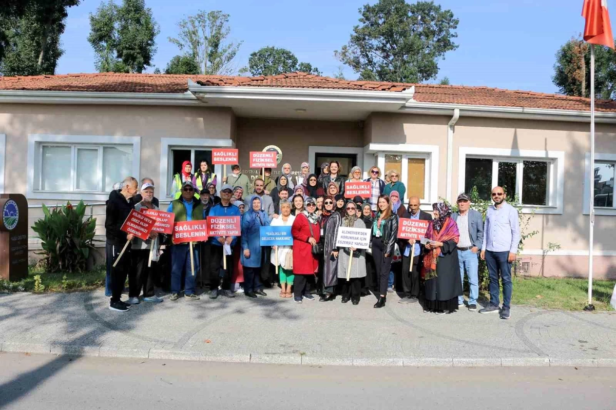 Sakarya Büyükşehir Belediyesi Yaşlılara Özel Program Düzenledi