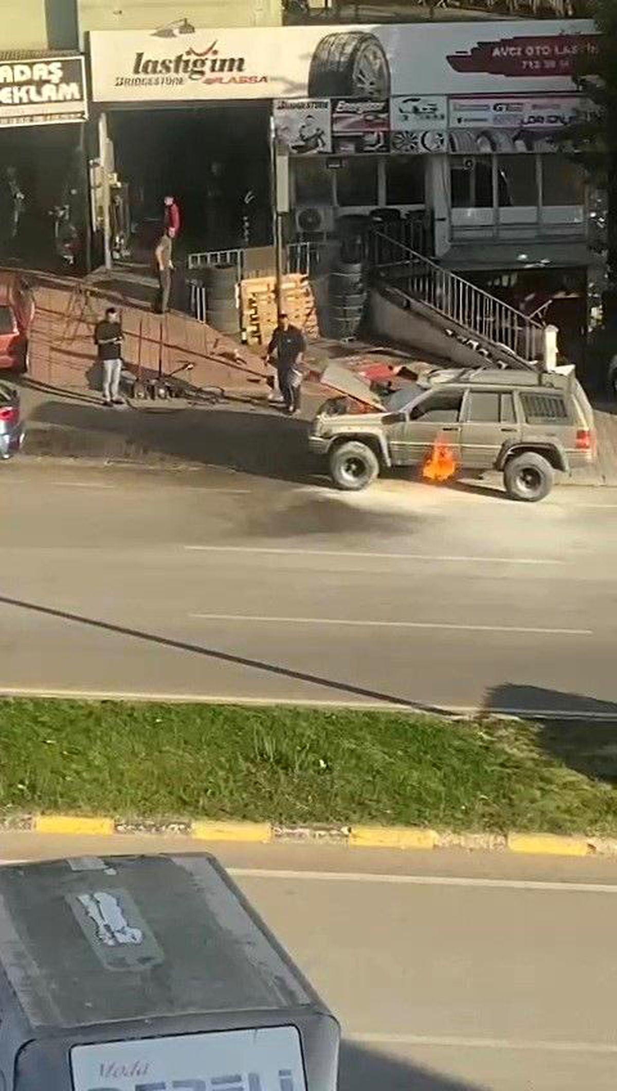 Safranbolu\'da seyir halindeki cip alev aldı