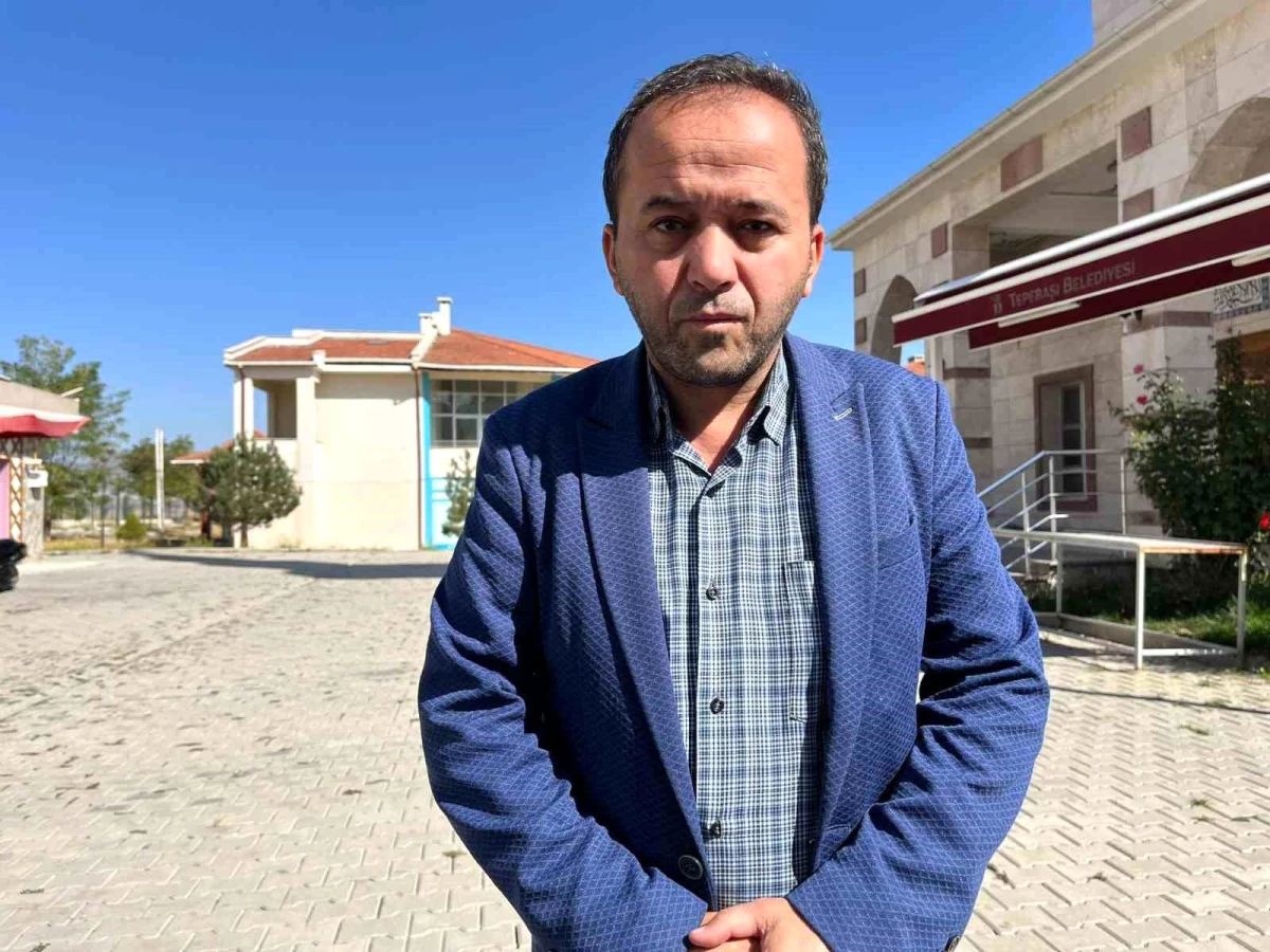 Eskişehir\'de 14 Gündür Kayıp Olan Şizofreni Hastası Nazmi Önal Aranıyor
