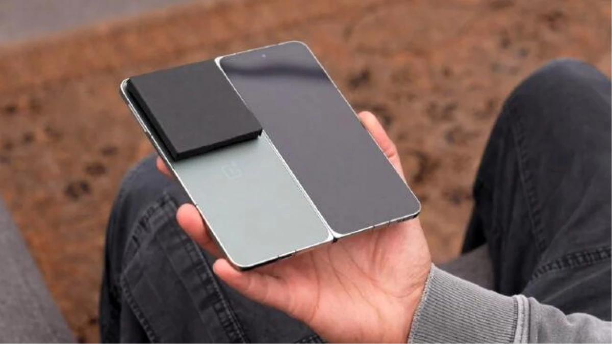 OnePlus Open: Yaklaşan katlanabilir telefonun özellikleri ortaya çıktı