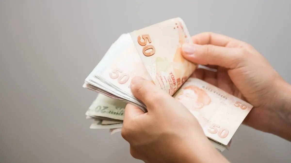 5000 TL emekli ikramiyesini kimler alacak? 5000 TL emekli ikramiye şartları neler?