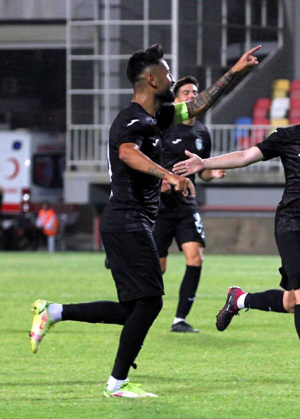 Bornova 1877\'de Murat Çaydemir Gol Krallığında Zirveye Çıktı