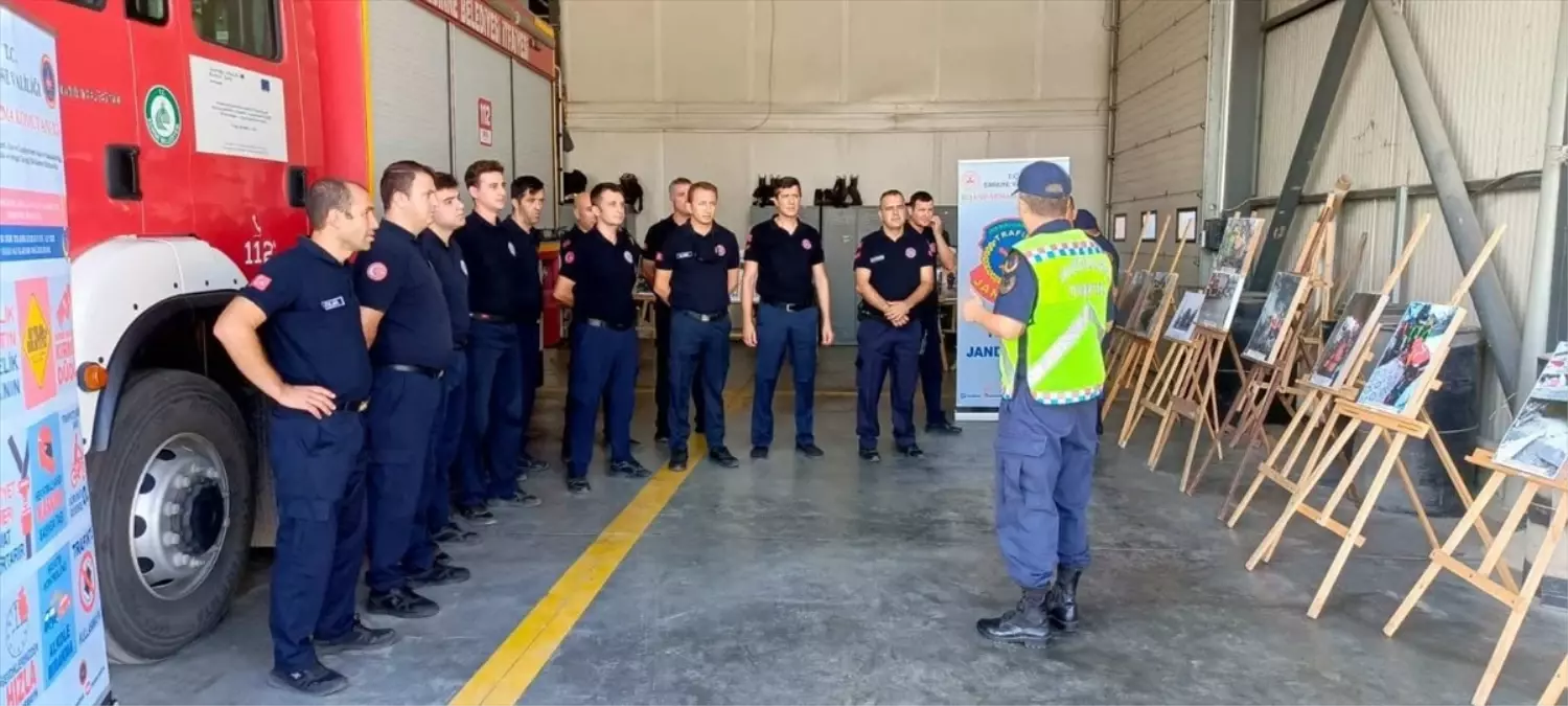 Edirne İl Jandarma Komutanlığı trafik eğitimlerini sürdürüyor