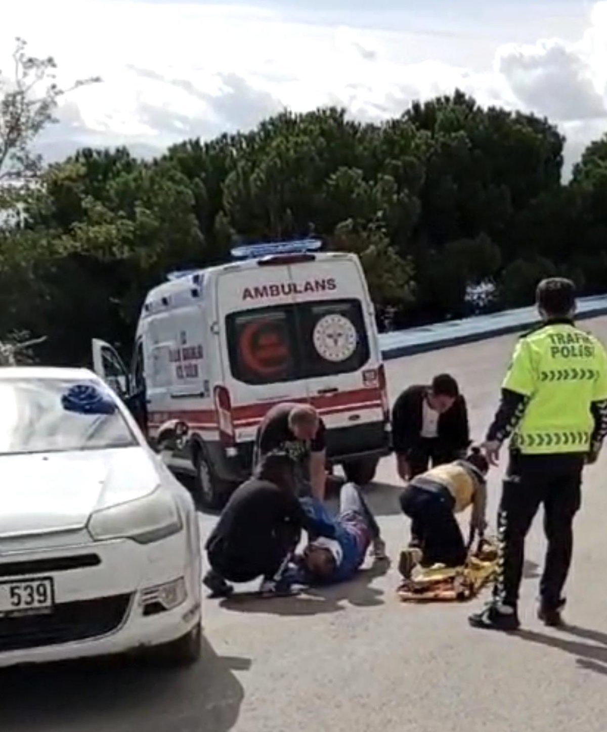 Sinop\'ta elektrikli bisikletle otomobil çarpışması: 1 yaralı