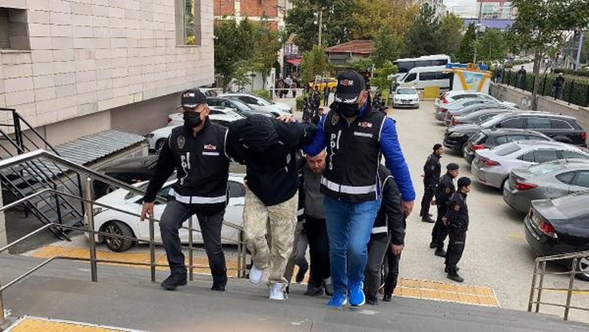 Eskişehir\'de \'Kafes\' Operasyonunda 18 Şüpheli Tutuklandı