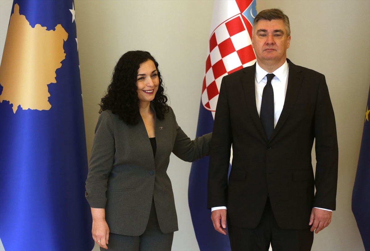Hırvatistan Cumhurbaşkanı Kosova\'ya Destek Vereceğini Vurguladı