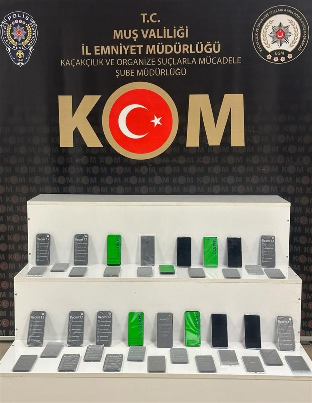 Muş\'ta gümrük kaçağı 40 telefon ele geçirildi, 2 şüpheli hakkında işlem başlatıldı