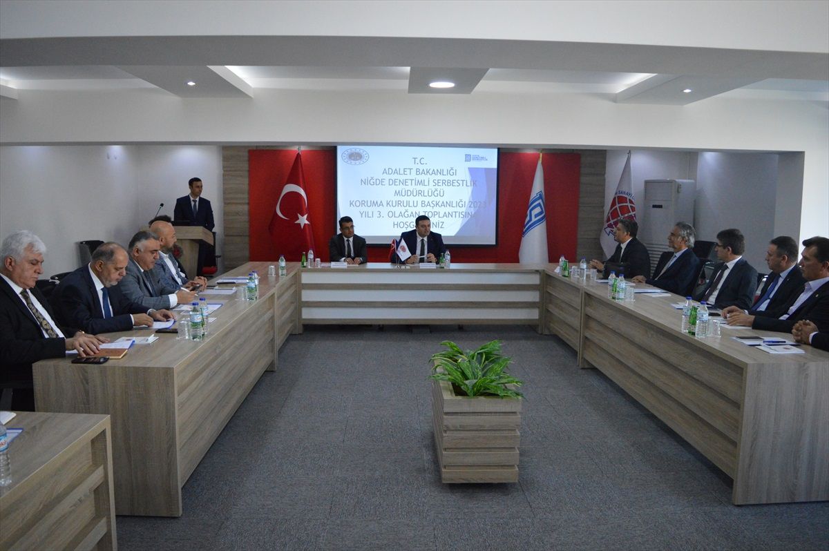 Niğde\'de İş Makinesi Operatörlüğü Kursunu Tamamlayan 9 Yükümlü Belge Aldı
