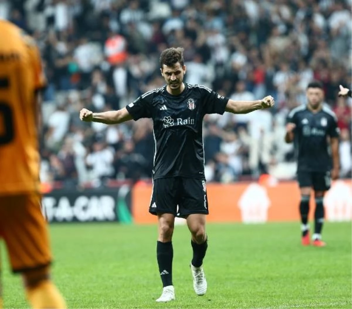 Salih Uçan, İstanbulspor maçının oyuncusu seçildi