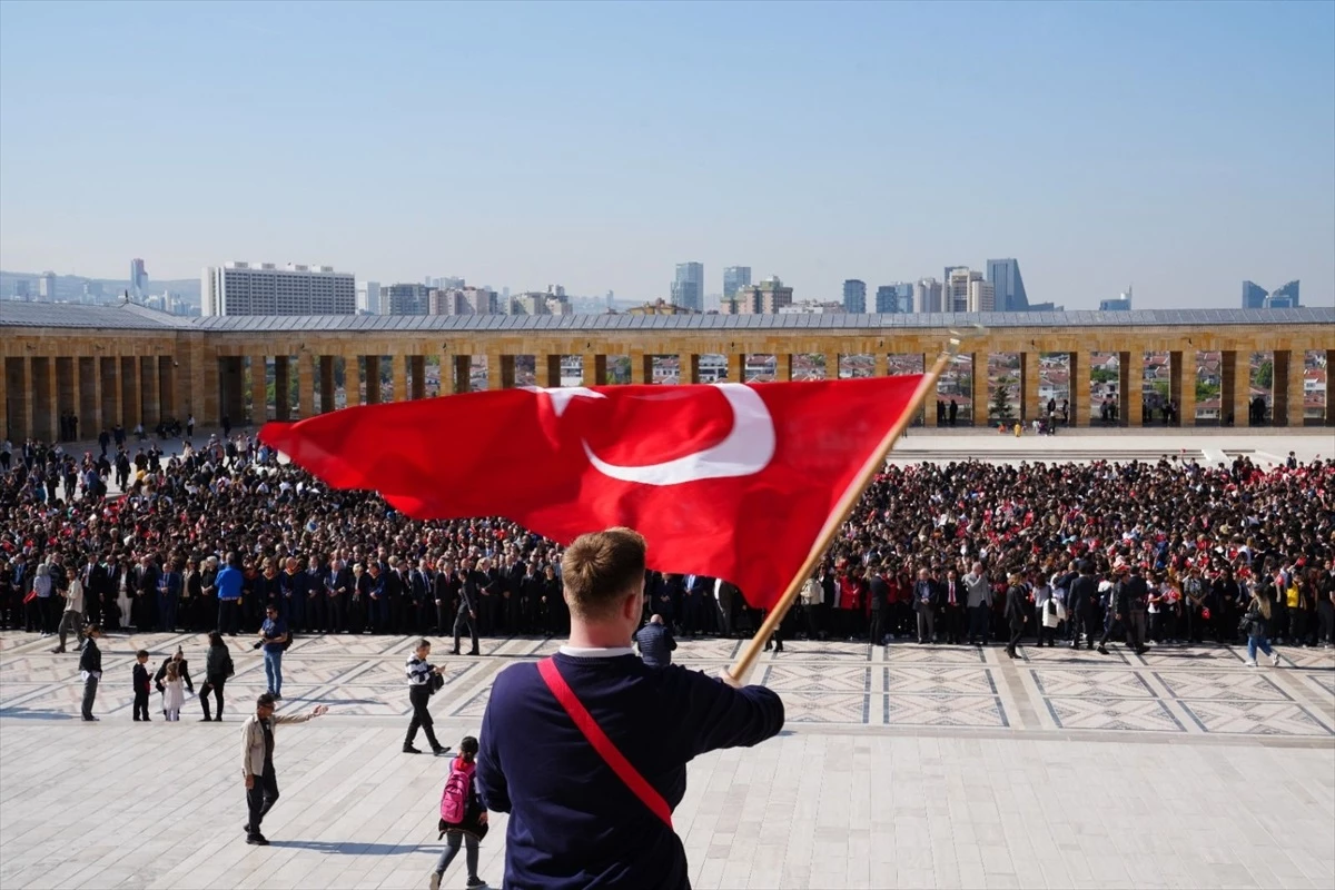 TED\'den Cumhuriyetin 100. yılında Anıtkabir ziyareti