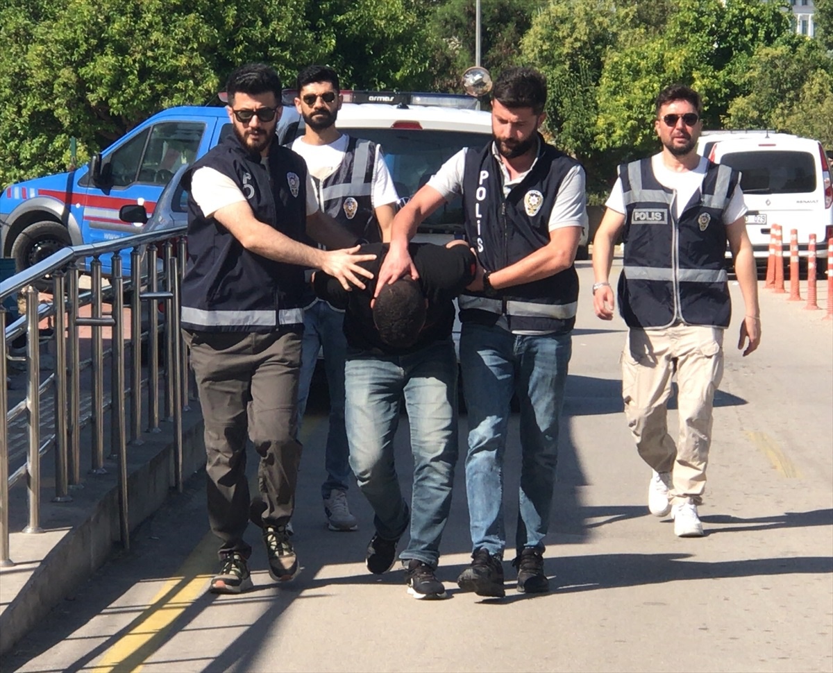 Adana\'da 8 yaşındaki çocuğun tabancayla vurulmasıyla ilgili zanlı yakalandı