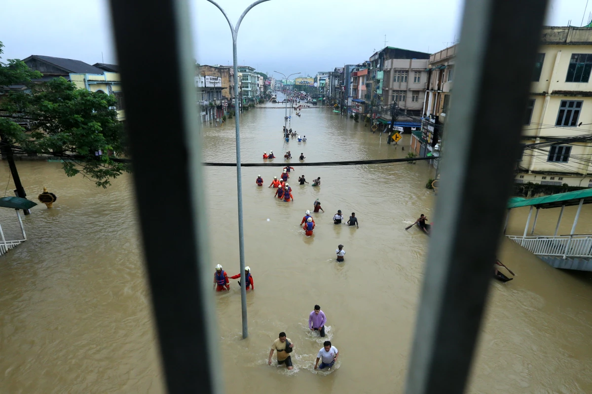 Myanmar\'ın Bago Bölgesinde Şiddetli Yağışlar Sel Felaketine Yol Açtı