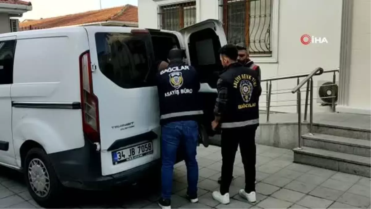 Bağcılar\'da annesini öldürüp kafasını keserek sokağa atan gencin yargılanmasına devam edildi