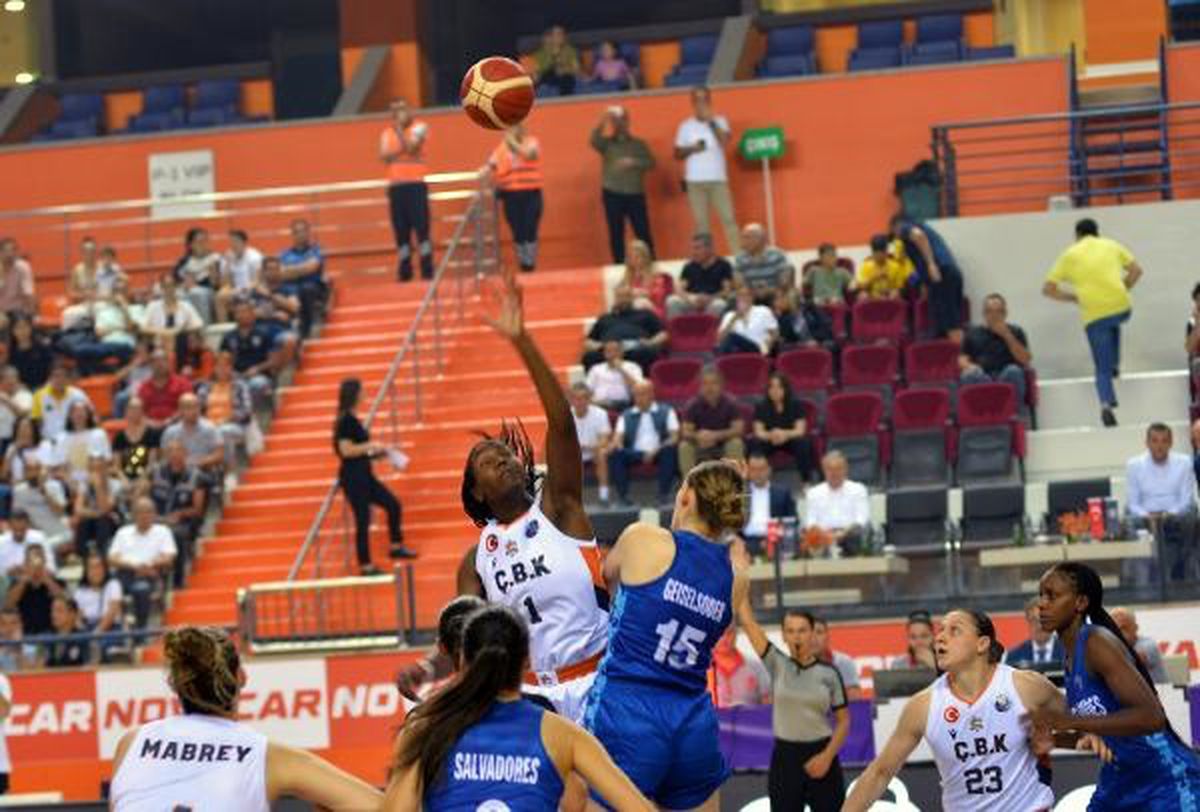 ÇBK Mersin, Basket Landes\'i yenerek ilk galibiyetini aldı