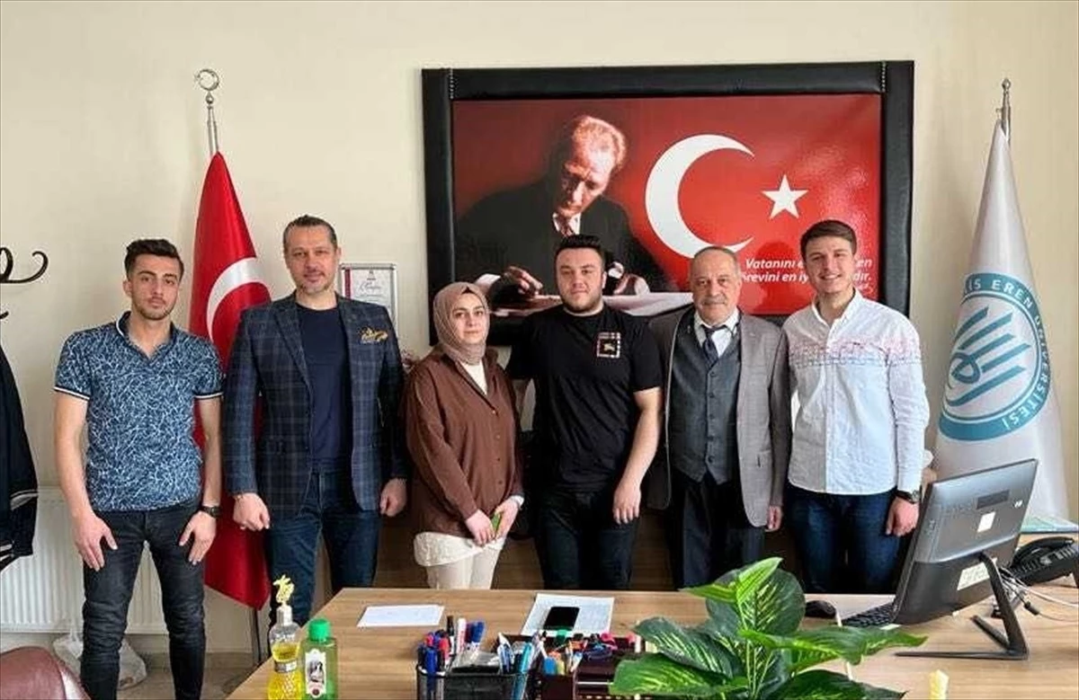Bitlis Eren Üniversitesi Öğrencileri TÜBİTAK Projeleriyle Destek Almaya Hak Kazandı