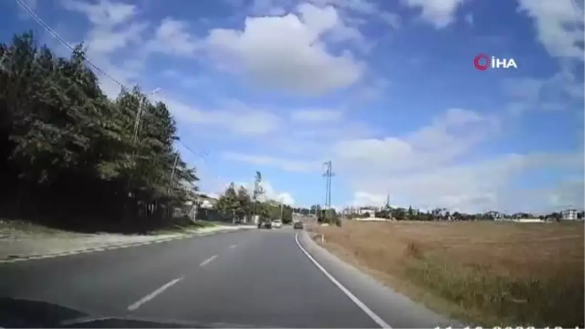 Büyükçekmece\'de Otomobil Kazasında 2 Kişi Hayatını Kaybetti