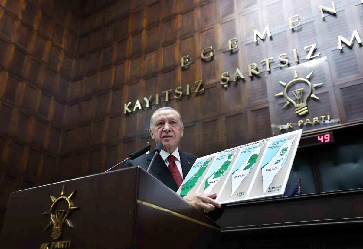 Cumhurbaşkanı Erdoğan: "İstanbul ve Ankara başta olmak üzere yeni şehirlerle milletimizi gerçek belediyecilikle tanıştırana kadar bize durmak,...