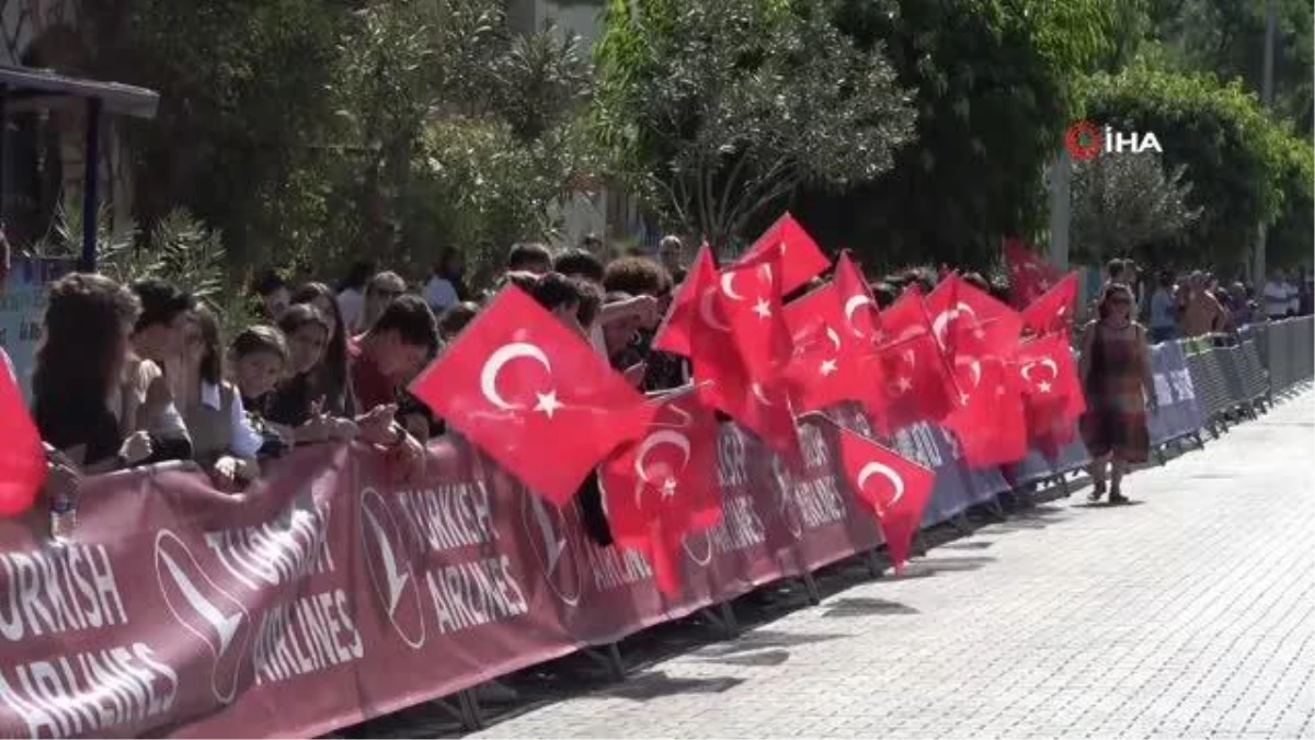 Cumhurbaşkanlığı Türkiye Bisiklet Turu\'nun Fethiye-Babadağ etabı başladı