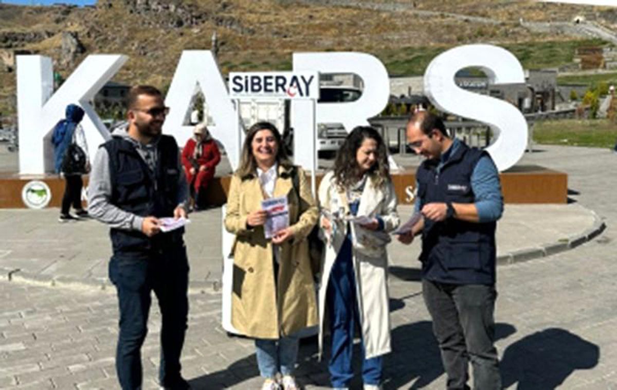 Kars Polisi Vatandaşları Dolandırıcılık Olaylarına Karşı Uyardı