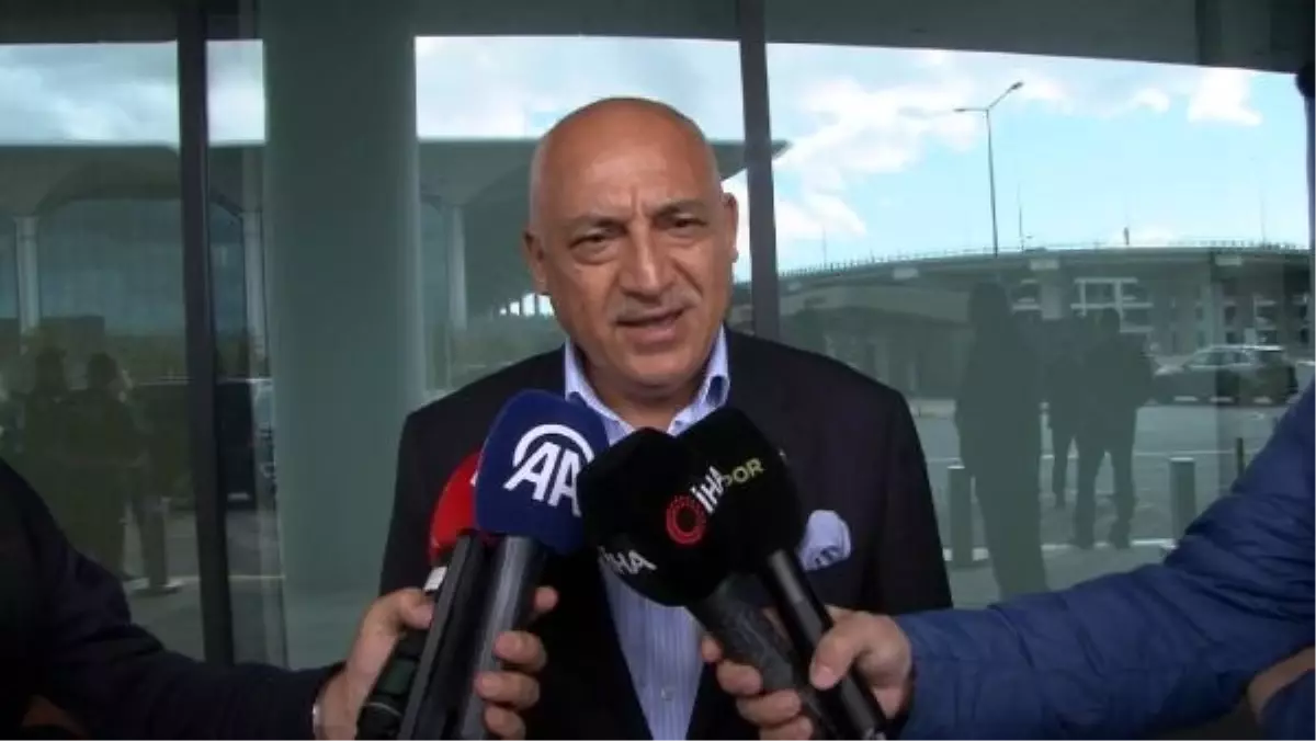 Mehmet Büyükekşi: Statla alakalı tartışmalara girmeyi doğru bulmuyorum