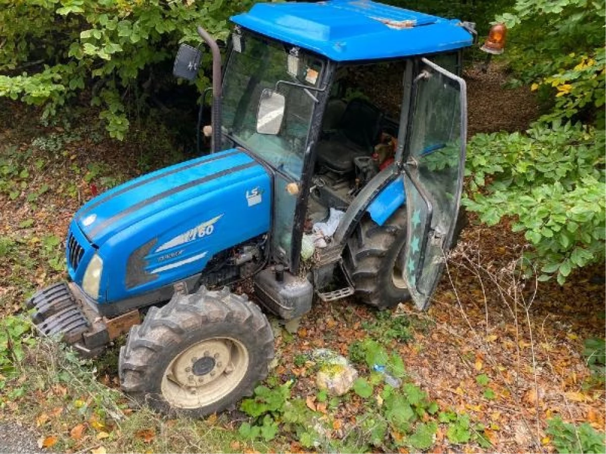 Bolu\'da Odun Yüklü Traktör Şarampole Düştü: 1 Ölü, 1 Yaralı