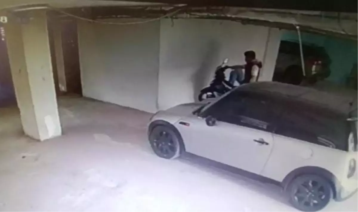 Manisa'da park halindeki motosiklet çalındı