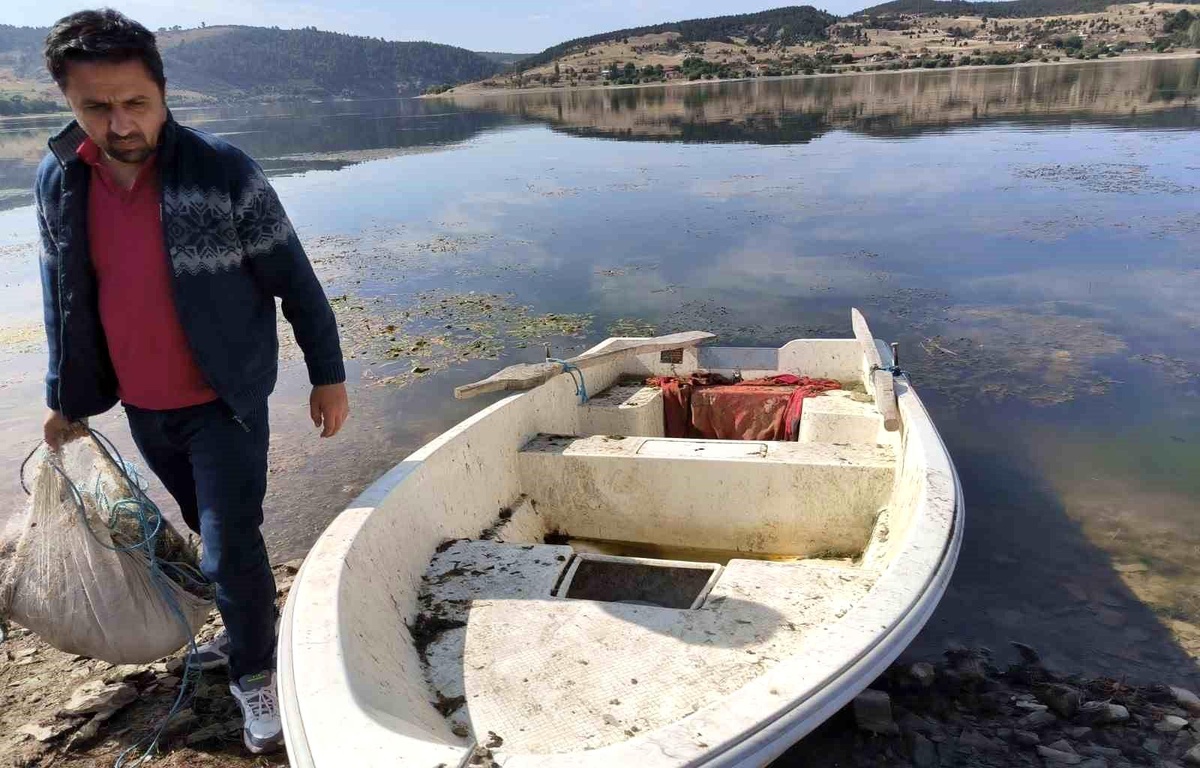 Tavşanlı Kayaboğazı Barajında Sahipsiz Uzatma Ağına El Konuldu