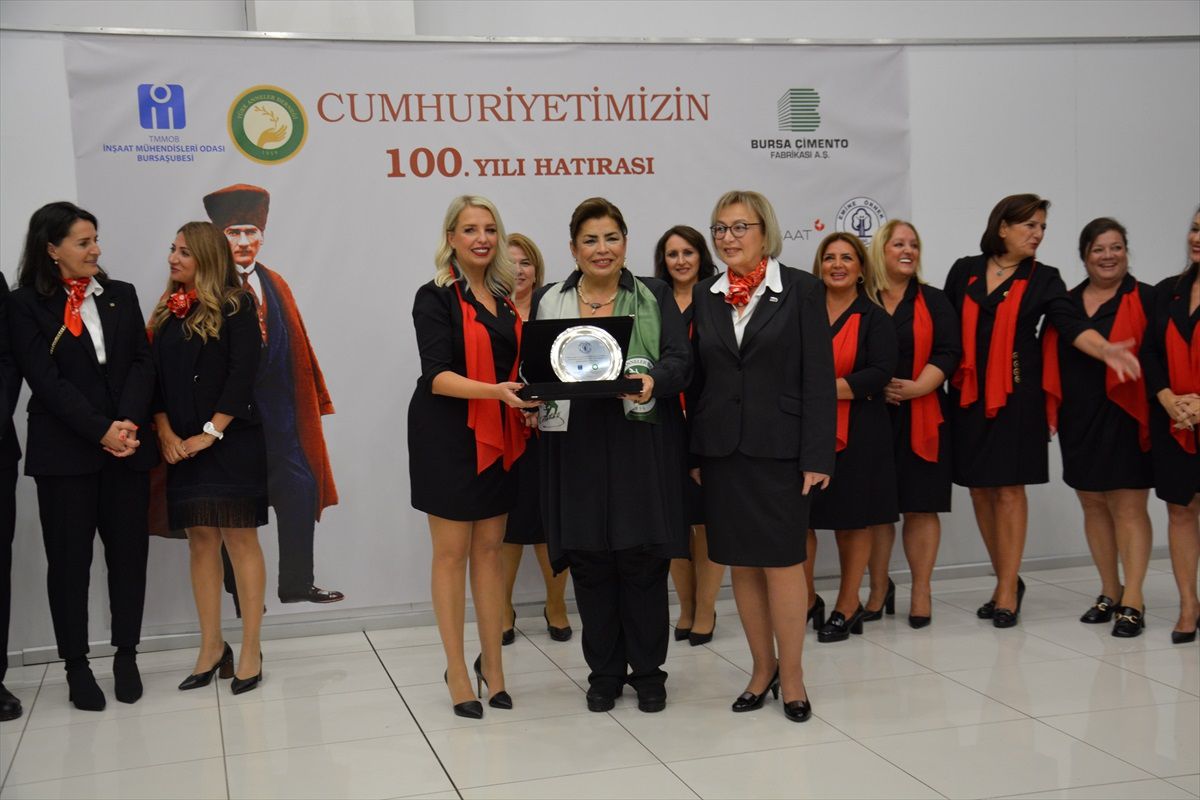 Bursa\'da Kemal Müzikali Sahnelendi
