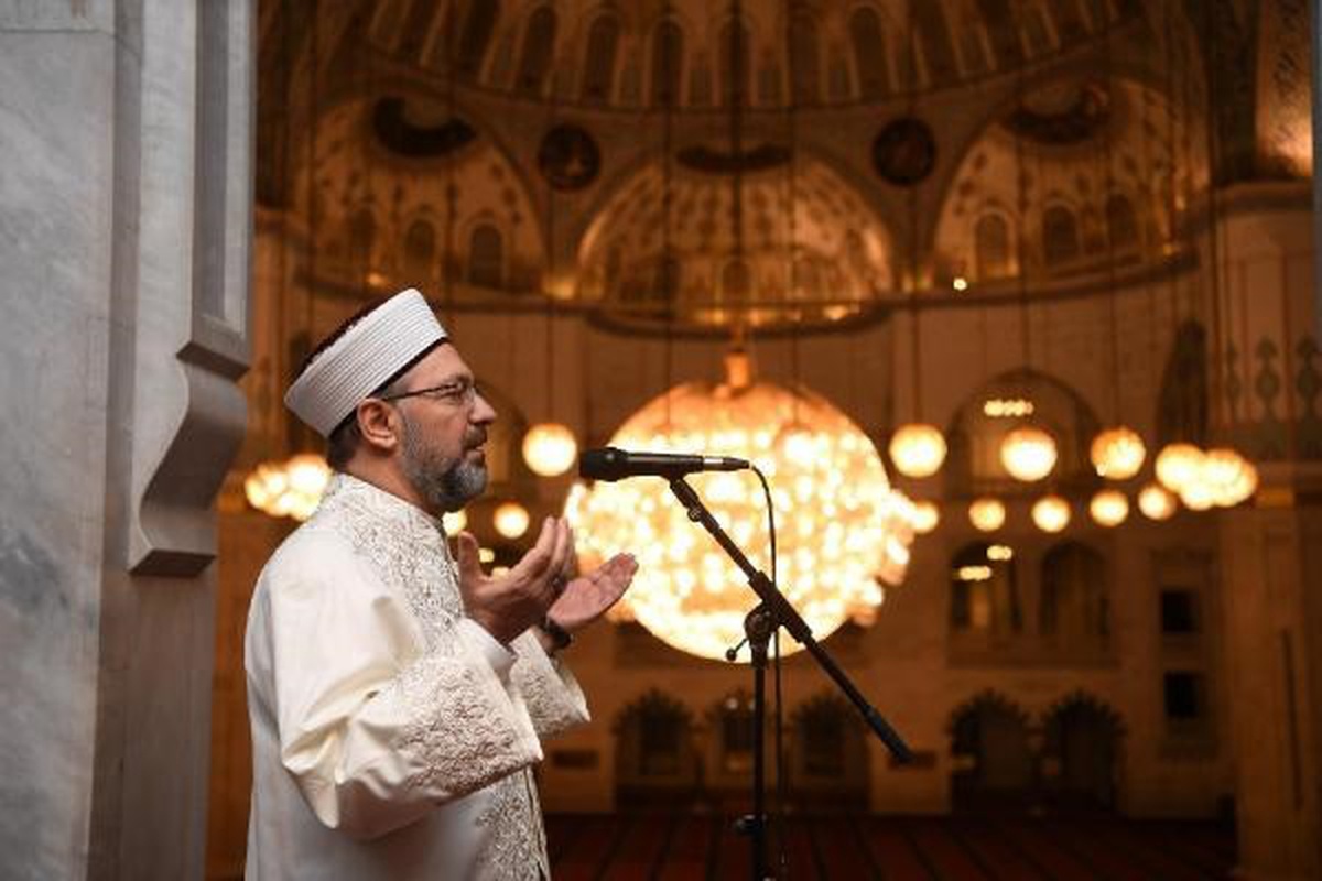 Diyanet İşleri Başkanı Erbaş\'tan Mehmetçik ve Filistin için dua çağrısı