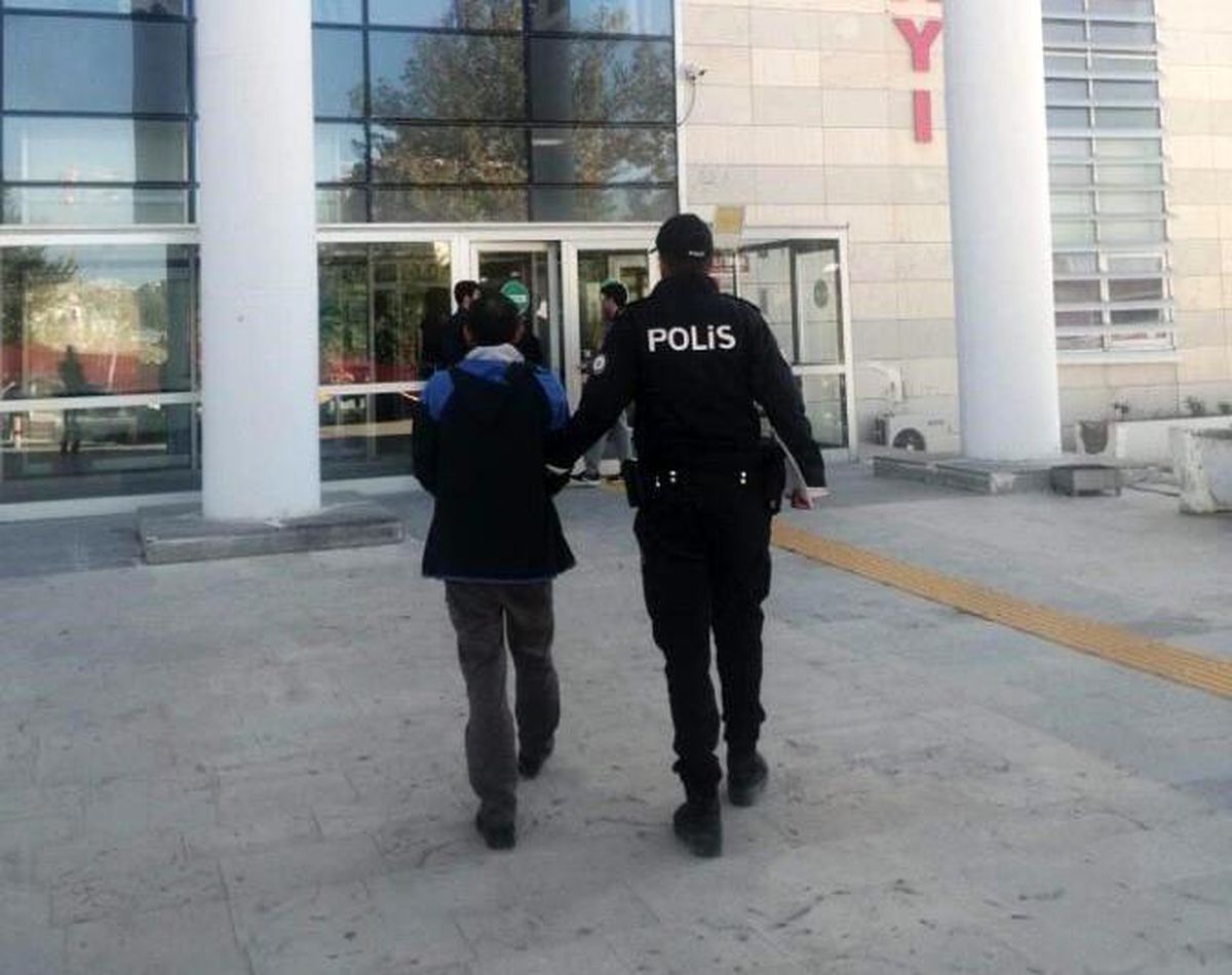 Elazığ\'da Polis Ekipleri Suçlulara Göz Açtırmıyor