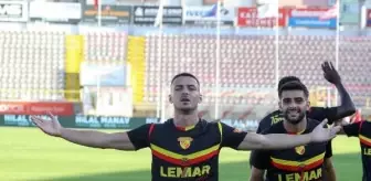 Göztepe'nin orta saha oyuncusu David Tijanic fark yaratıyor