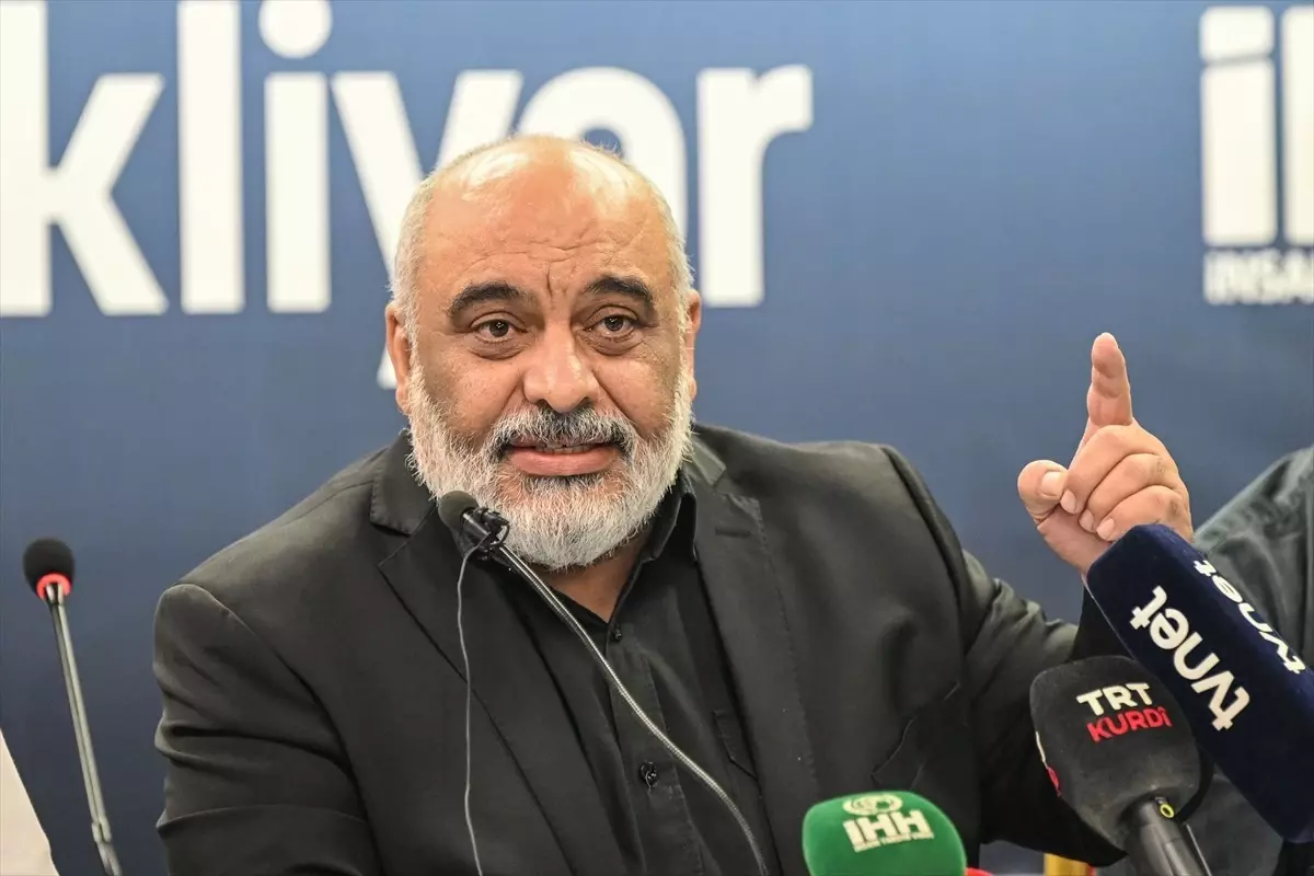 İHH Başkanı: Gazze\'ye acil insani yardım koridoru açılması için çağrı yapıyoruz