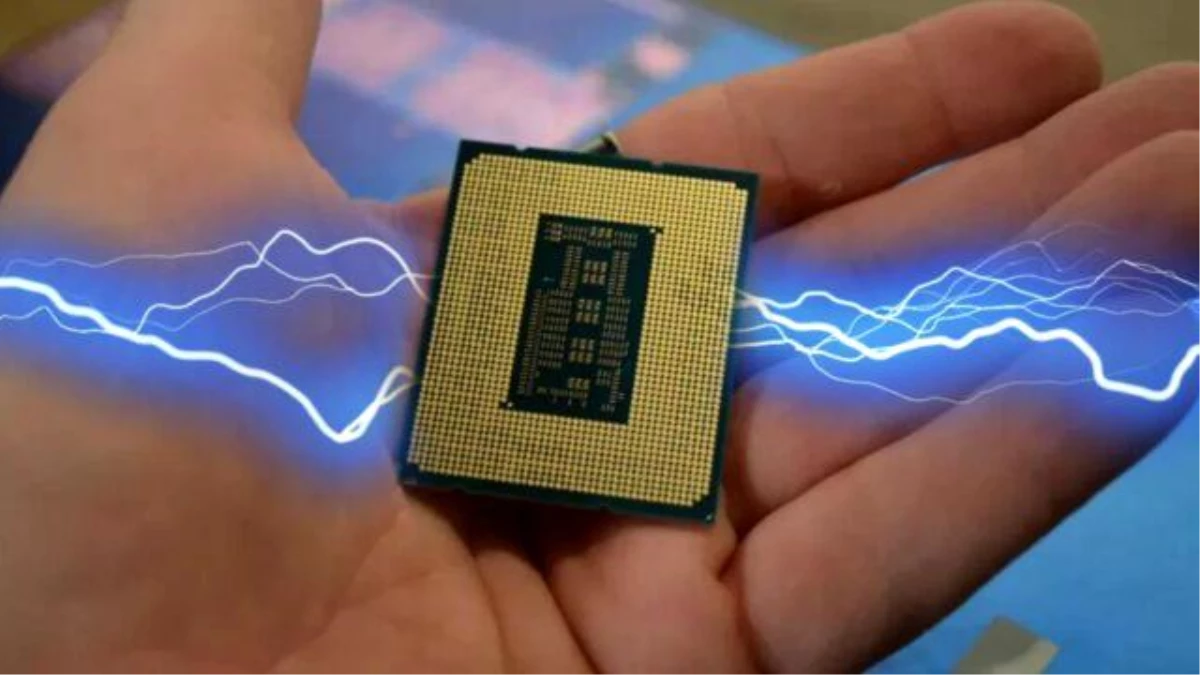Intel Core i9-14900K, AMD Ryzen 9 7950X3D\'yi solladı!